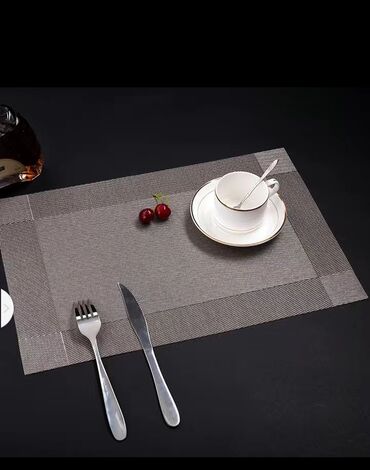 столик поднос: Кухонные коврики на стол, размер30×45(шир-30,дл-45) водонепроницаемый
