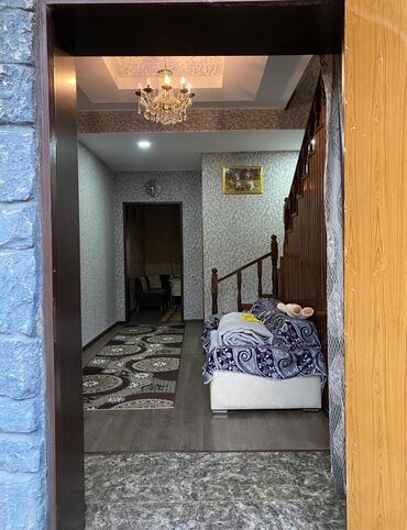 Həyət evləri və villaların satışı: Şüvəlanda Tam təmirli əşyali sənətlər qaydasında kupça çıxarış İki — 11