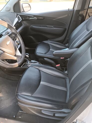Chevrolet: Chevrolet Spark: 2018 г., 1 л, Вариатор, Бензин, Хэтчбэк — 8
