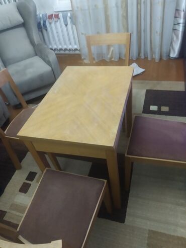 продам поросят in Кыргызстан | СВИНЬИ: Продам стол со стульями. Состояние хорошее