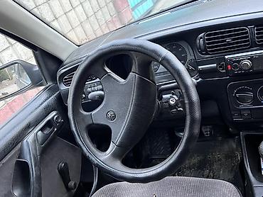 бензобак на жигули: Volkswagen Vento: 1993 г., 1.8 л, Механика, Газ, Седан — 7