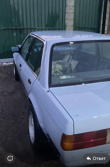 очки е34: BMW 3 series: 1989 г., Седан — 2