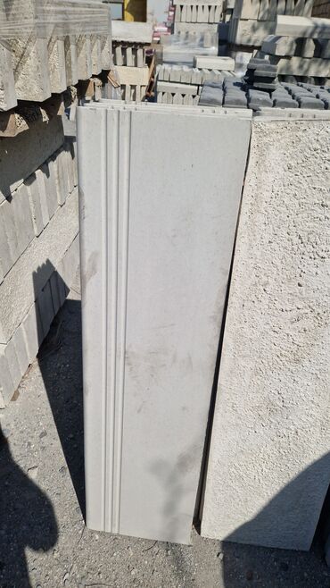 Beton dirəklər: Hər ölcüdə beton dirəklər .yol isarələri.kabel isarələri kanalzasiya — 3