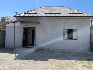 аренда домов в новопокровке: 80 кв. м, 2 бөлмө, Жертөлө, ороо, Забор, тосулган