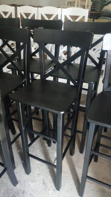 Setovi stolova i stolica: Barske stilice 
34 e komad
Odmah dostupne
Dostavu placa kupac