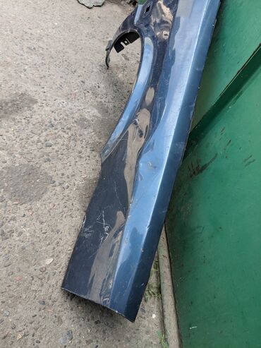 Крылья и комплектующие: Переднее правое Renault, 1990 г., Б/у, Оригинал — 10