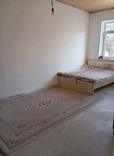 Продажа коттеджей и домов: Продаётся кирпичный дом В р-не р-ка Баят по ул.Алтын Бак Напротив жк — 3