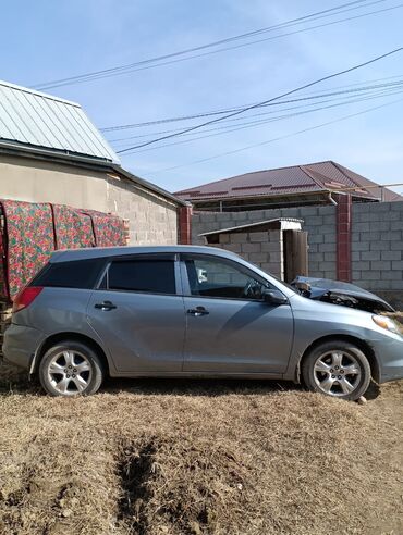 Toyota: Toyota Matrix: 2003 г., 1.8 л, Автомат, Бензин, Хэтчбэк