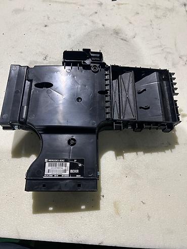 m273: Воздуховод салона Mercedes-Benz Оригинальный воздуховод (корпус — 1