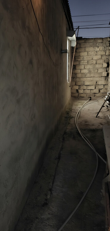 Həyət evləri və villaların satışı: 4 otaqlı, 80 kv. m, Kredit yoxdur, Orta təmir — 1