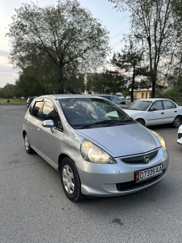 машины бу: Honda Fit: 2003 г., 1.3 л, Вариатор, Бензин