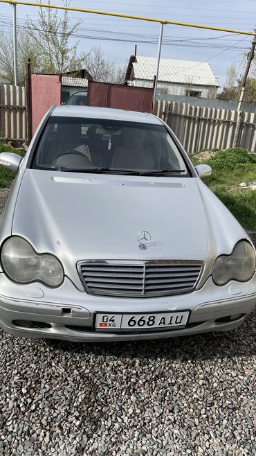 Mercedes-Benz: Mercedes-Benz C-Class: 2001 г., 3.2 л, Автомат, Бензин, Седан