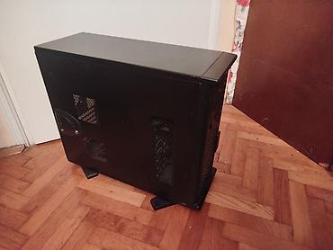 Ostali kompjuterski delovi: Kuciste za kompjuter. Spojio plocu,napajanje radi i power taster je — 6