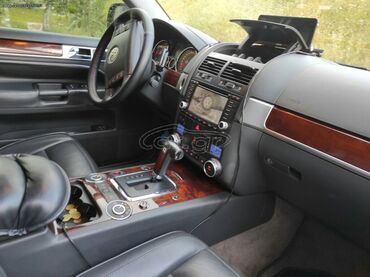 Volkswagen: Volkswagen Touareg: 5 l. | 2005 έ. SUV/4x4 — 11