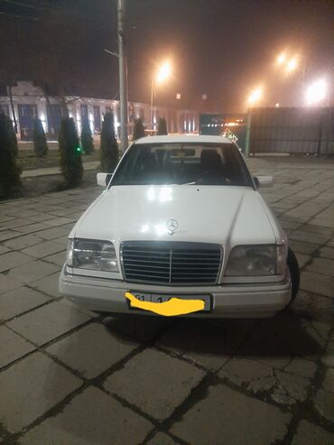 2 2дизель: Mercedes-Benz W124: 1995 г., 2.2 л, Автомат, Бензин, Седан