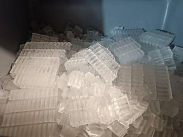 Лёд пищевой для лимонадов мелкий Half-Cube-ice мелкий в форме ромбик