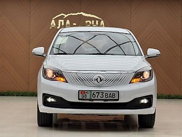 geely galaxy e5: Dongfeng : 2025 г., 0.1 л, Робот, Электромобиль, Седан — 2