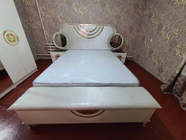 Спальные гарнитуры: Спальный гарнитур, Двуспальная кровать, Металл, цвет - Белый — 14