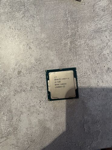 процесор i3: Процессор, Б/у, Intel Core i3, Для ПК