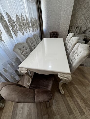 Masa və oturacaq dəstləri: Qonaq otağı üçün, İşlənmiş, Açılmayan, Dördbucaq masa, 8 stul -da lalafo.az — 10 Masa və oturacaq dəstləri: Qonaq otağı üçün, İşlənmiş, Açılmayan, Dördbucaq masa, 8 stul — 10