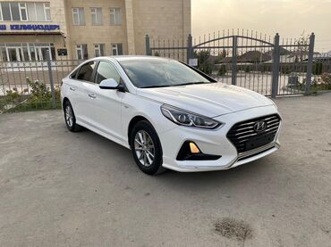 додж дюранго: Hyundai Sonata: 2018 г., 2 л, Автомат, Газ, Седан