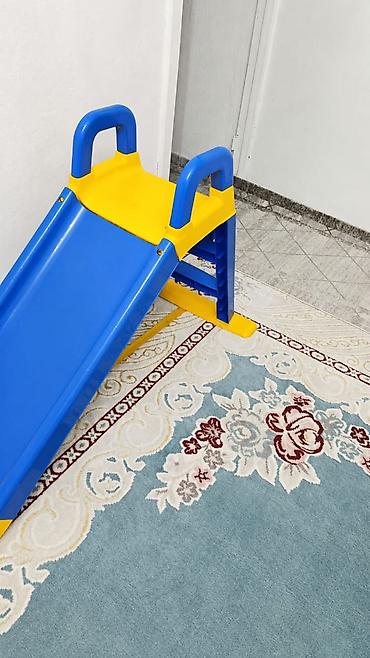 Балдар горкалары: Горка из прочного пластика .пользовались дома .район ататурка — 2