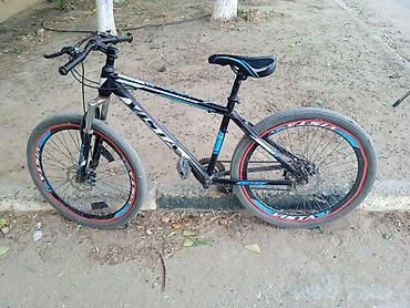 velosiped 28: VISTA dağ velosipedi - Çərçivə: yüngül alaşımlı hardtail, qara-mavi — 2