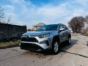 Toyota: Toyota RAV4: 2019 г., 2.5 л, Автомат, Бензин, Кроссовер