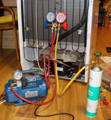 ремонт бытовой техники с выездом на дом: Заправка и ремонт холодильников на дому - Профессиональная