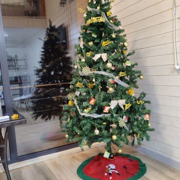 Посуточная аренда домов: 80 м², 3 комнаты — 3