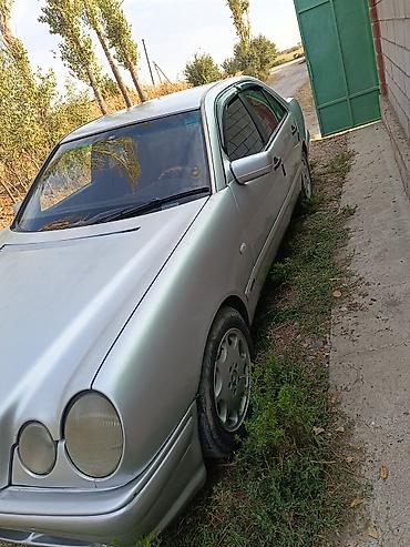 авто эмаль: Mercedes-Benz E-Class: 1995 г., 2 л, Бензин, Седан — 4