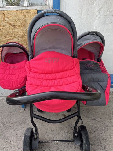 прогулочная коляска peg perego: Коляска, цвет - Розовый, Б/у