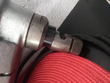 Makaze za metal: Bosch kao nova grickalica za lim do 3.5mm mašina je u fabričkom stanju — 5