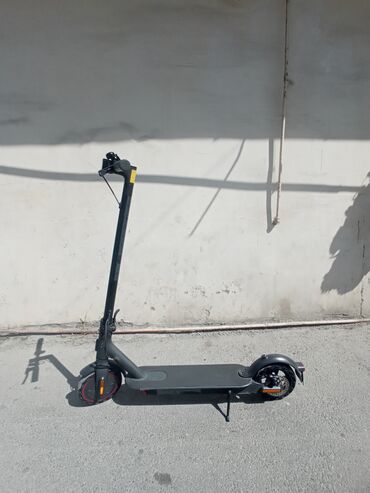 elektrikli scooter işlənmiş: İşlənmiş Elektrik samokat 8", 351 - 500 Vt, 16 - 25 km/s