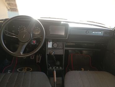 VAZ (LADA): LADA Riva/2107 sedan – klassik dizaynlı, tünd 🍒-bordo rəngli kuzov — 5