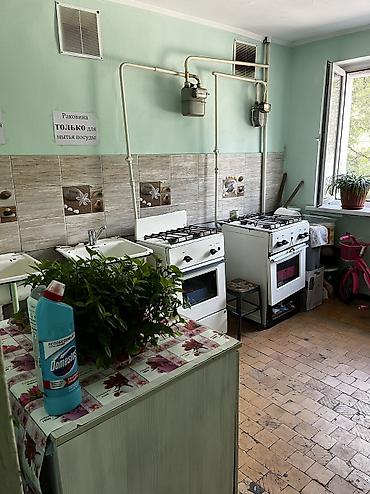 Продажа комнат: 13 м², Без мебели — 6