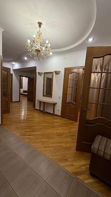 снимать квартиру бишкек: 3 комнаты, Филармония Риэлтор, Семейным, от 6 месяцев, С мебелью частично — 4