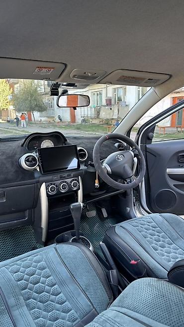 Toyota: Toyota Ist: 2002 г., 1.5 л, Автомат, Бензин, Хэтчбэк — 4