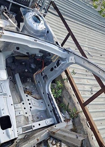 автомат: "Mercedes-Benz W212" ön bakavin hissəsi Mercedes benz W212 ön bakavin — 6