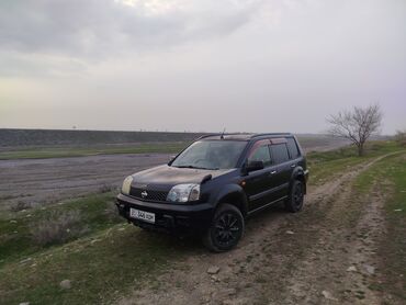 ленд ровер машина: Nissan X-Trail: 2002 г., 2 л, Автомат, Бензин, Кроссовер