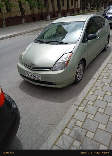 Toyota: Toyota Prius: 1.5 l | 2008 il Hetçbek