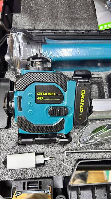 Лазерный уровень GRANDLUX 4D Professional Line Laser (зелёный луч)