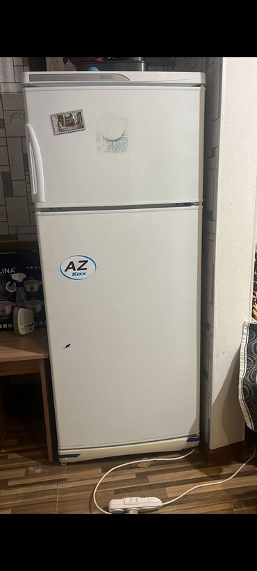 Холодильники: Холодильник Stinol, Б/у, Двухкамерный, De frost (капельный), 170 *