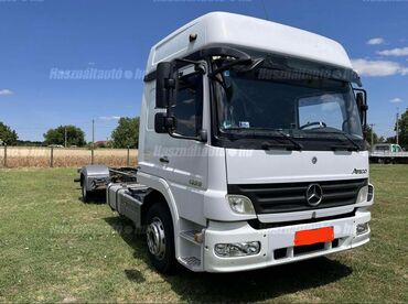 грузовик рефрижератор: Жүк ташуучу унаа, Mercedes-Benz, Стандарт, Колдонулган