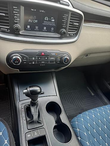Kia: Kia Sorento: 2018 г., 2.4 л, Автомат, Бензин, Кроссовер — 9