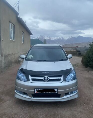 Toyota: Toyota Ipsum: 2002 г., 2.4 л, Автомат, Бензин, Минивэн — 5