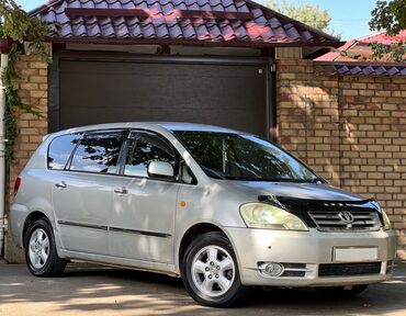 авто кызыл кыя: Toyota Ipsum: 2002 г., 2.4 л, Автомат, Газ, Вэн/Минивэн