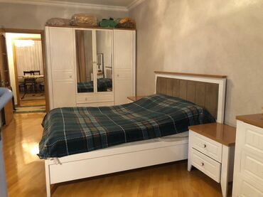 Uzunmüddətli kirayə mənzillər: Azadlıq metrosunun yanında. 130kv. Təmirli, əşyalı.4cü mərtəbə -da lalafo.az — 12 Uzunmüddətli kirayə mənzillər: Azadlıq metrosunun yanında. 130kv. Təmirli, əşyalı.4cü mərtəbə — 12