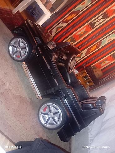 Uşaq üçün elektrik maşınları: Uşaq üçün elektrikli minik maşını – Mercedes G-Class üslubunda, qara — 5