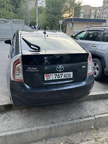 даф 105 2013: Toyota Prius: 2013 г., 1.8 л, Вариатор, Гибрид, Хэтчбэк — 3
